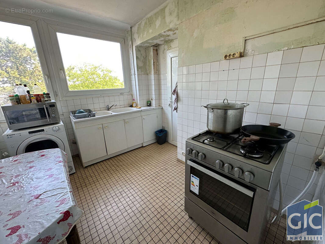 Rive droite 3pp avec balcon - photo 8
