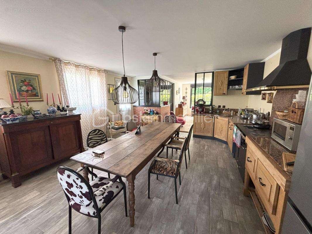 Maison à SAINT-REMY-BOSCROCOURT