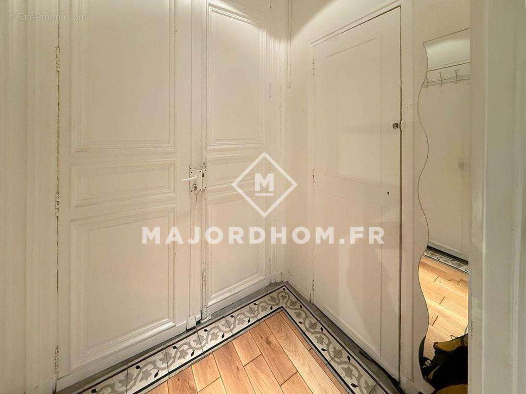 Appartement à MARSEILLE-6E