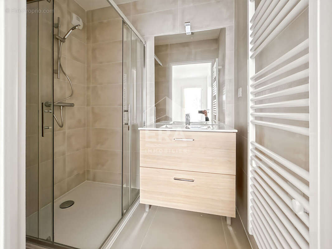 Appartement à MARSEILLE-6E