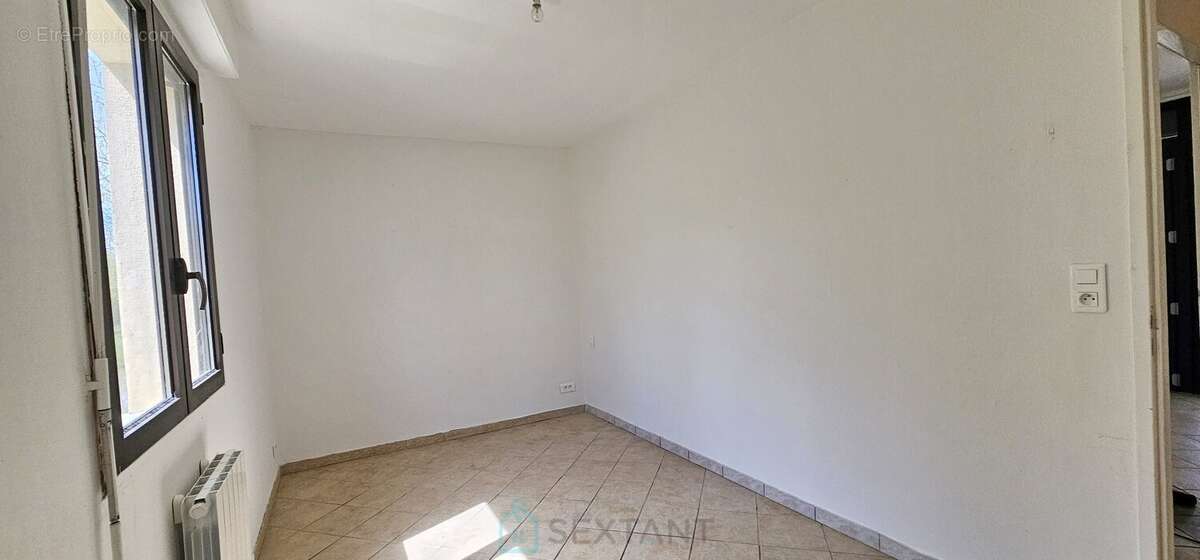 Maison à SAINT-CIRQ-MADELON