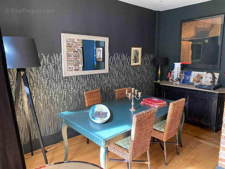 Appartement à MARNES-LA-COQUETTE