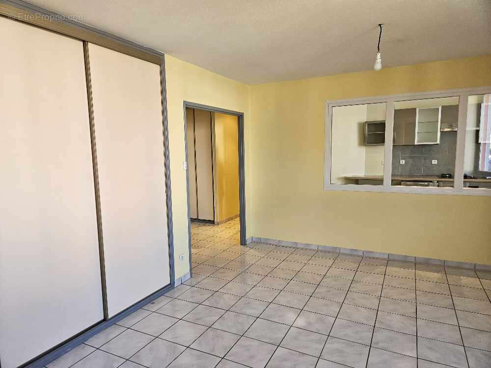Appartement à BRUYERES
