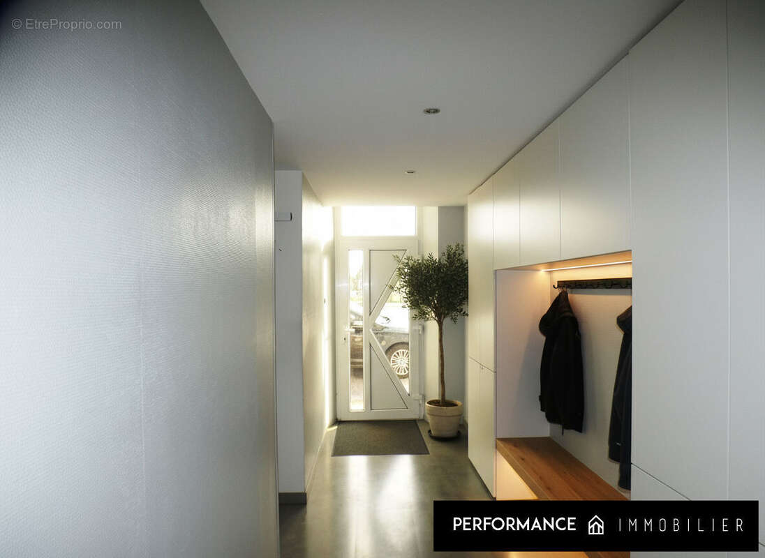 Maison à ROVILLE-DEVANT-BAYON