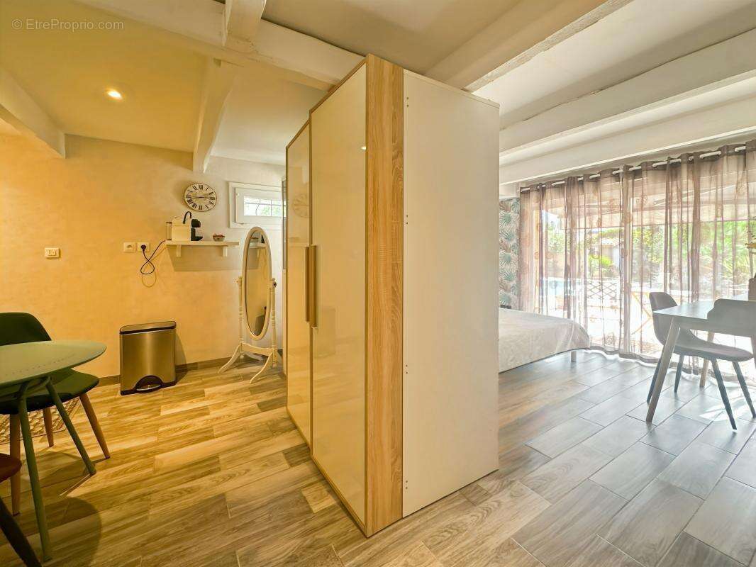 Maison à PORTES-LES-VALENCE