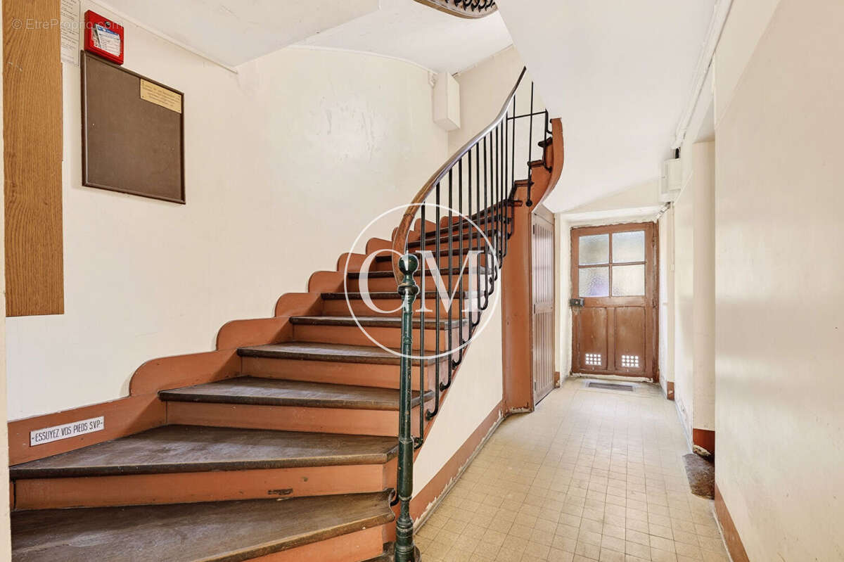 Appartement à VERSAILLES