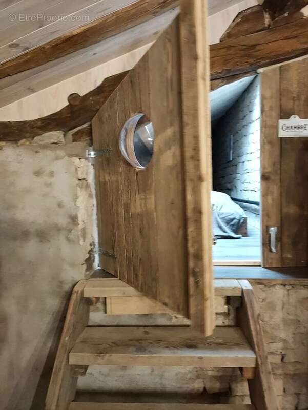 Maison à REGNEVELLE