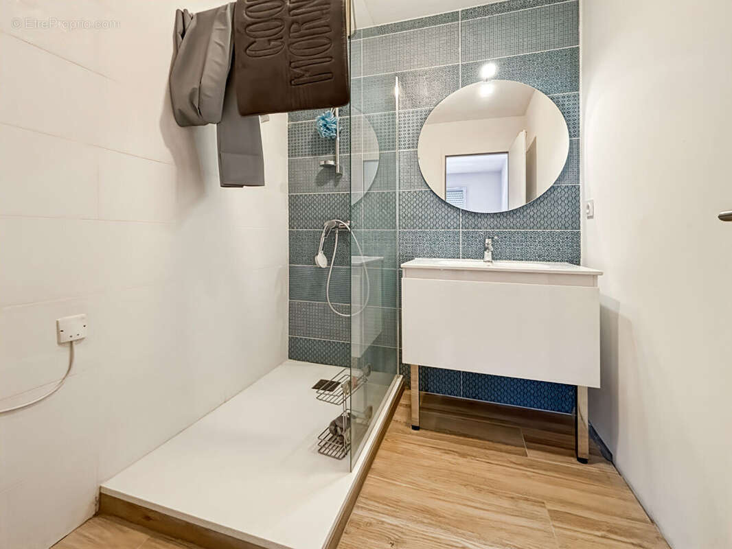 Appartement à CHATEAURENARD
