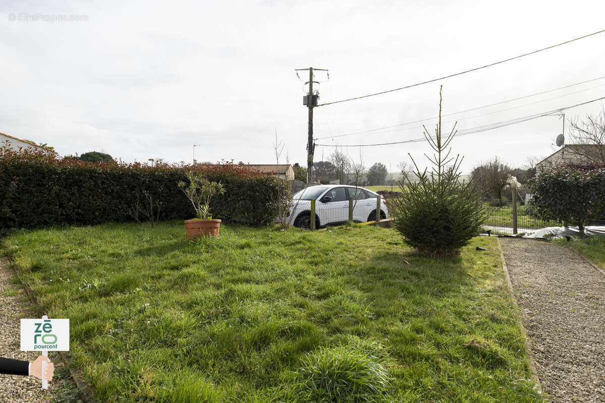 Maison à SAINT-HILAIRE-LA-FORET
