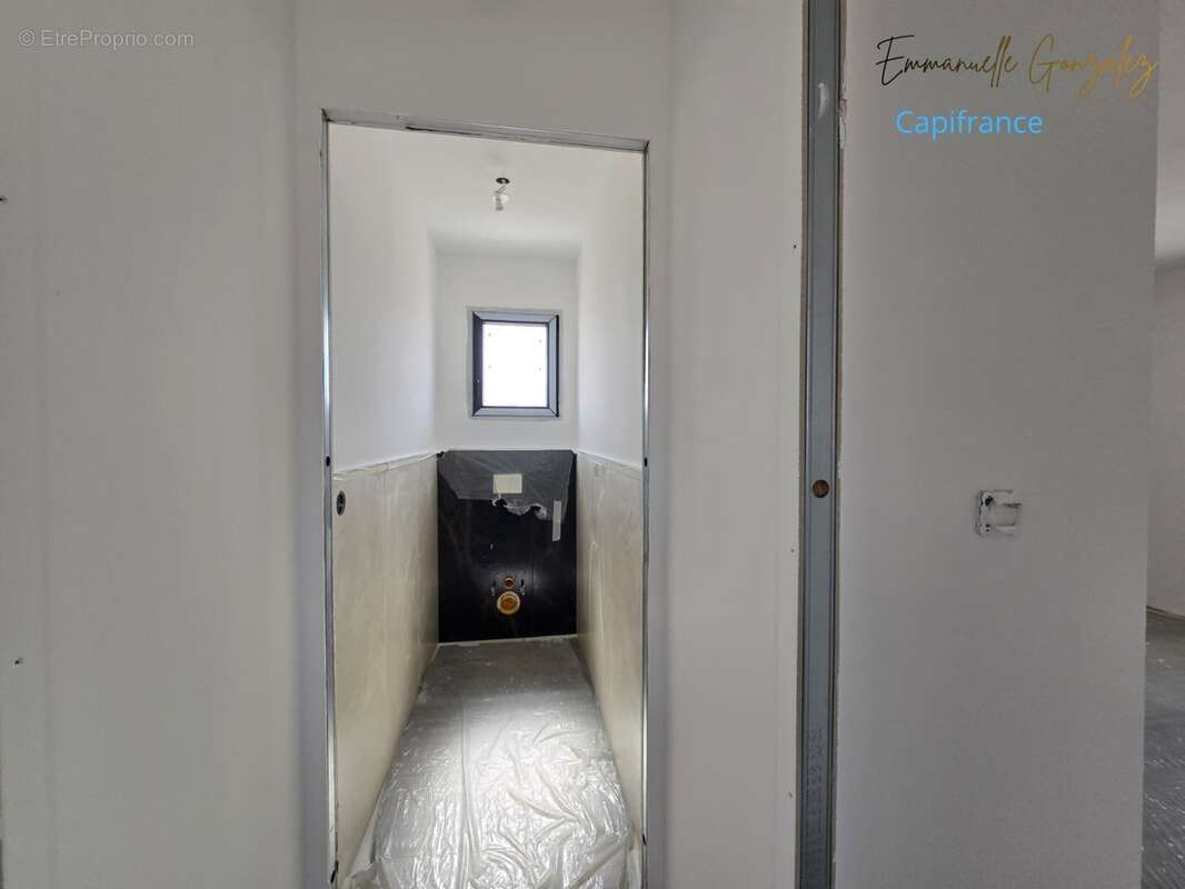 Villa contemporaine 150 m² à BASSAN (34) - photo 26