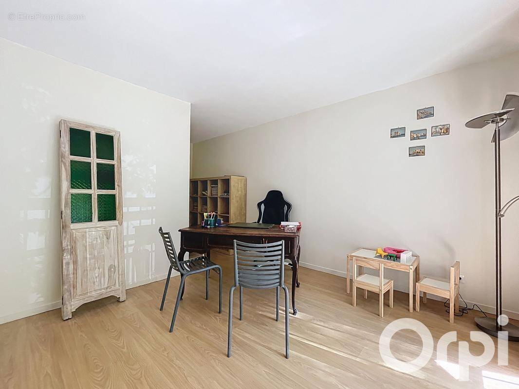 Appartement à LONGJUMEAU
