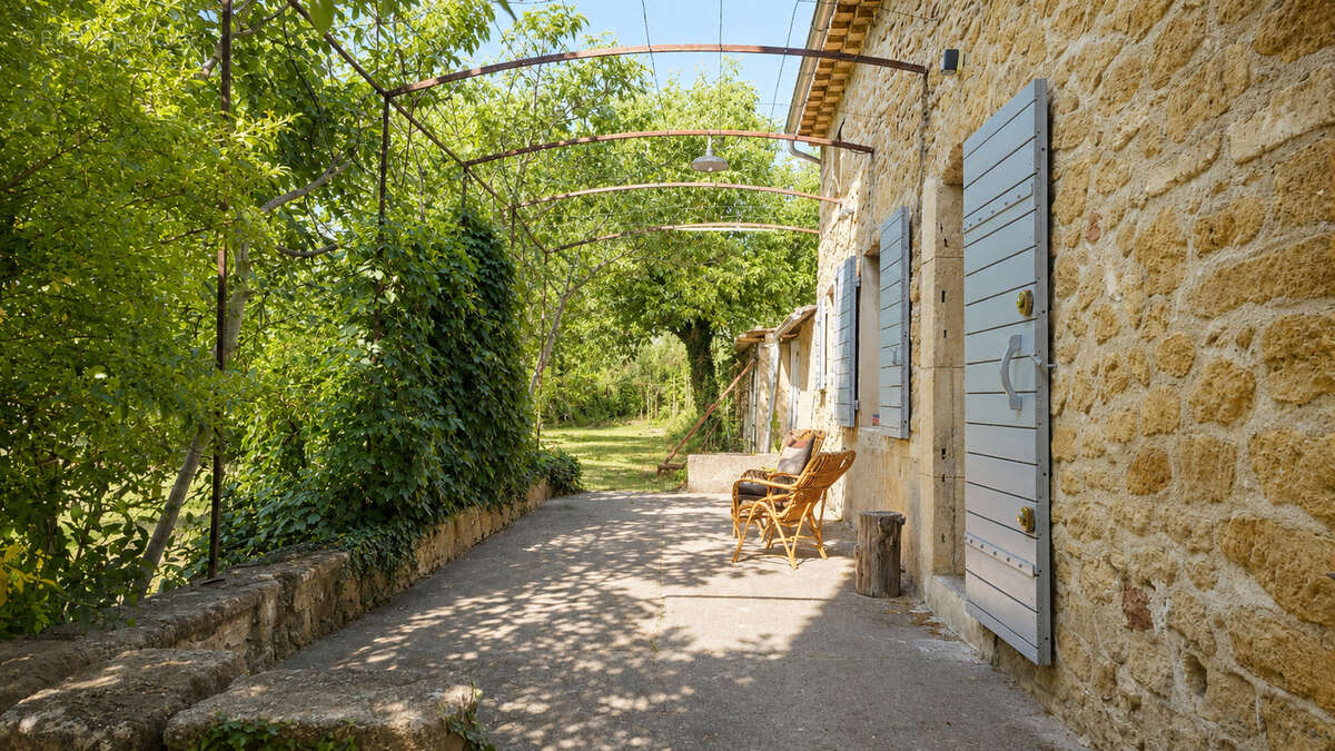 Maison à LAURIS