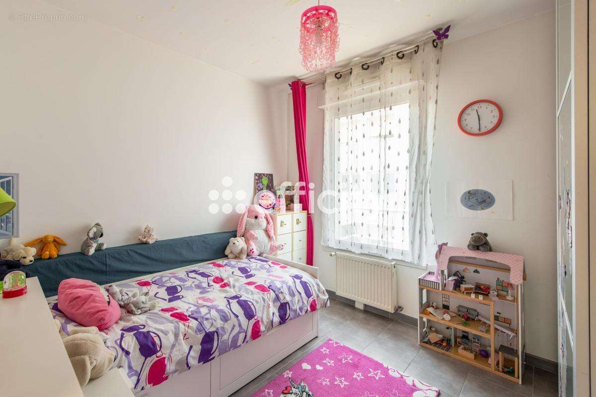 Maison à GENNEVILLIERS