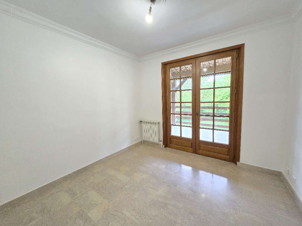 Maison à FRANCHEVILLE