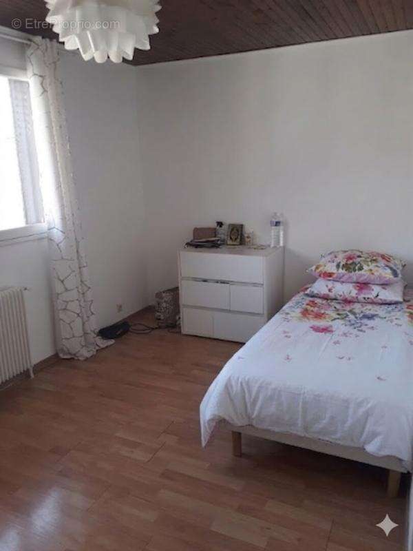 A vendre - Ensemble immobilier à fort potentiel ? Quartier Pavillonnaire Calme & Revenu Locatif (15 min Max des Commodités) - photo 11
