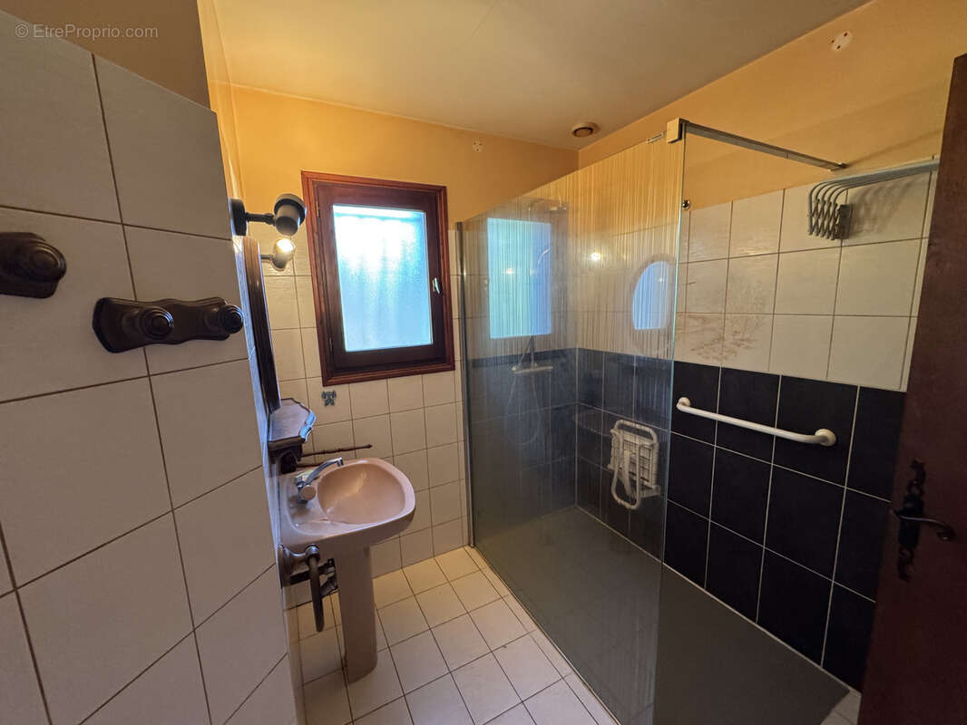 Maison à PONT-DE-LARN