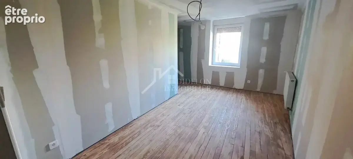 Maison de village - 171m² habitable - Jardin 895m² - Combles aménageables - photo 7
