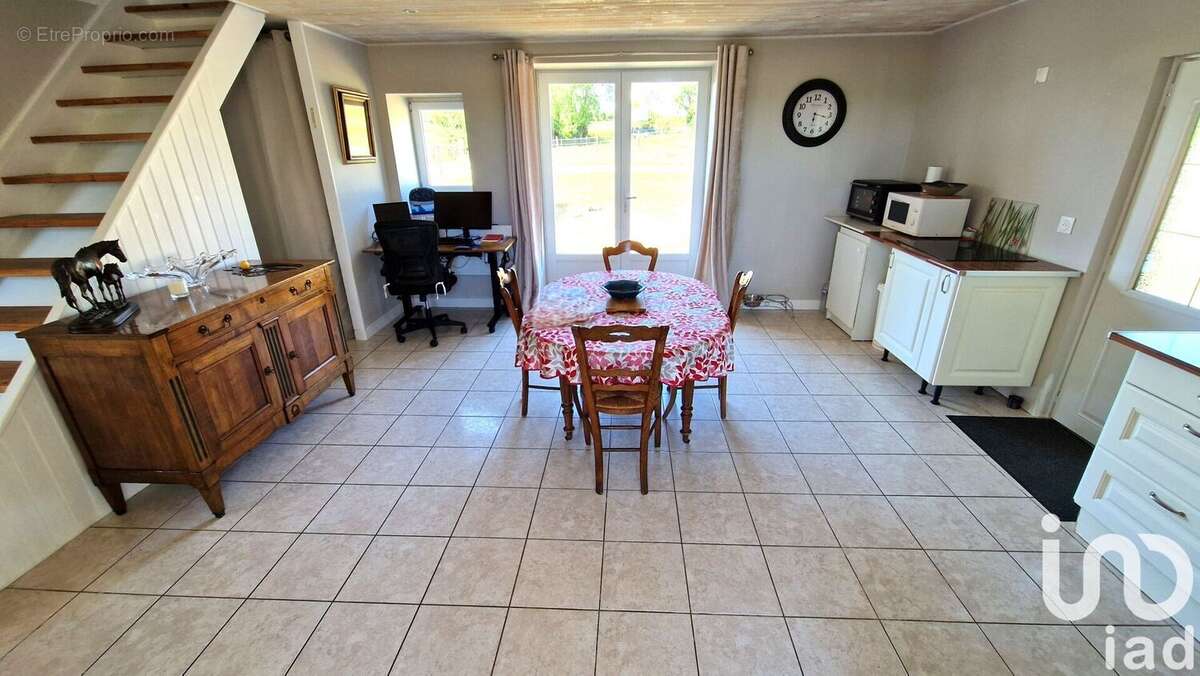 Photo 5 - Maison à MERVENT