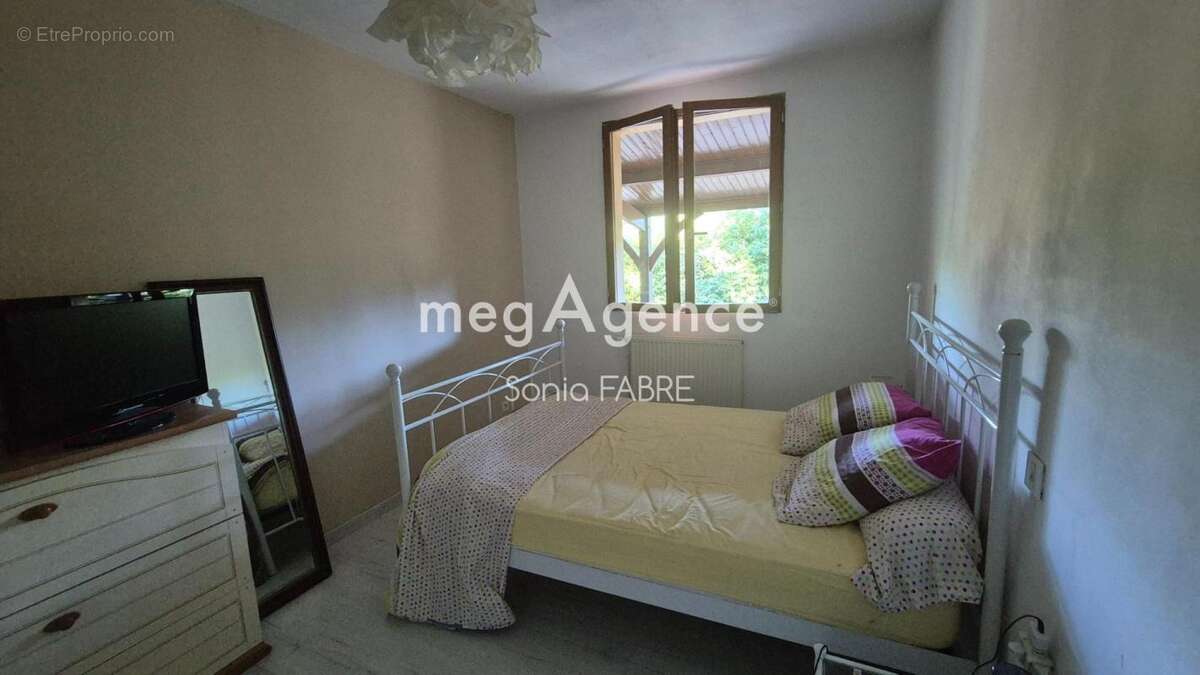 Maison sur terrain arboré à CHÂTEAU-THEBAUD - photo 8