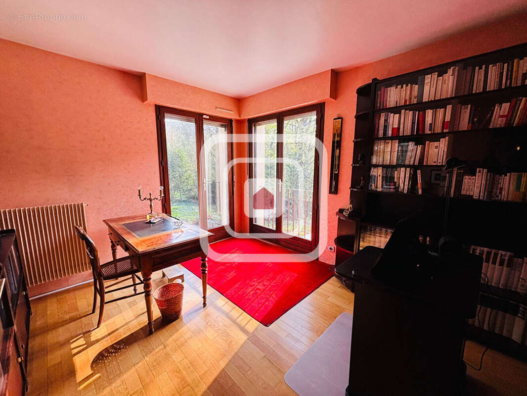 Maison à VILLE-EN-SELVE