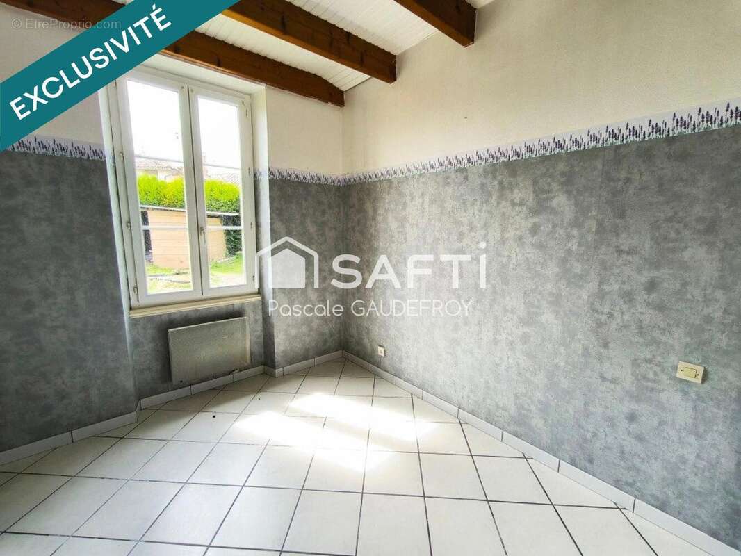 Photo 8 - Maison à TUGERAS-SAINT-MAURICE