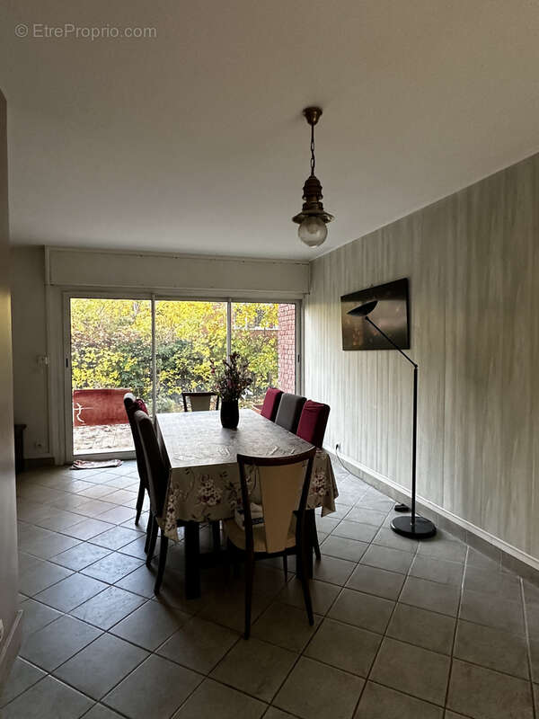 Maison à VERNEUIL-SUR-SEINE