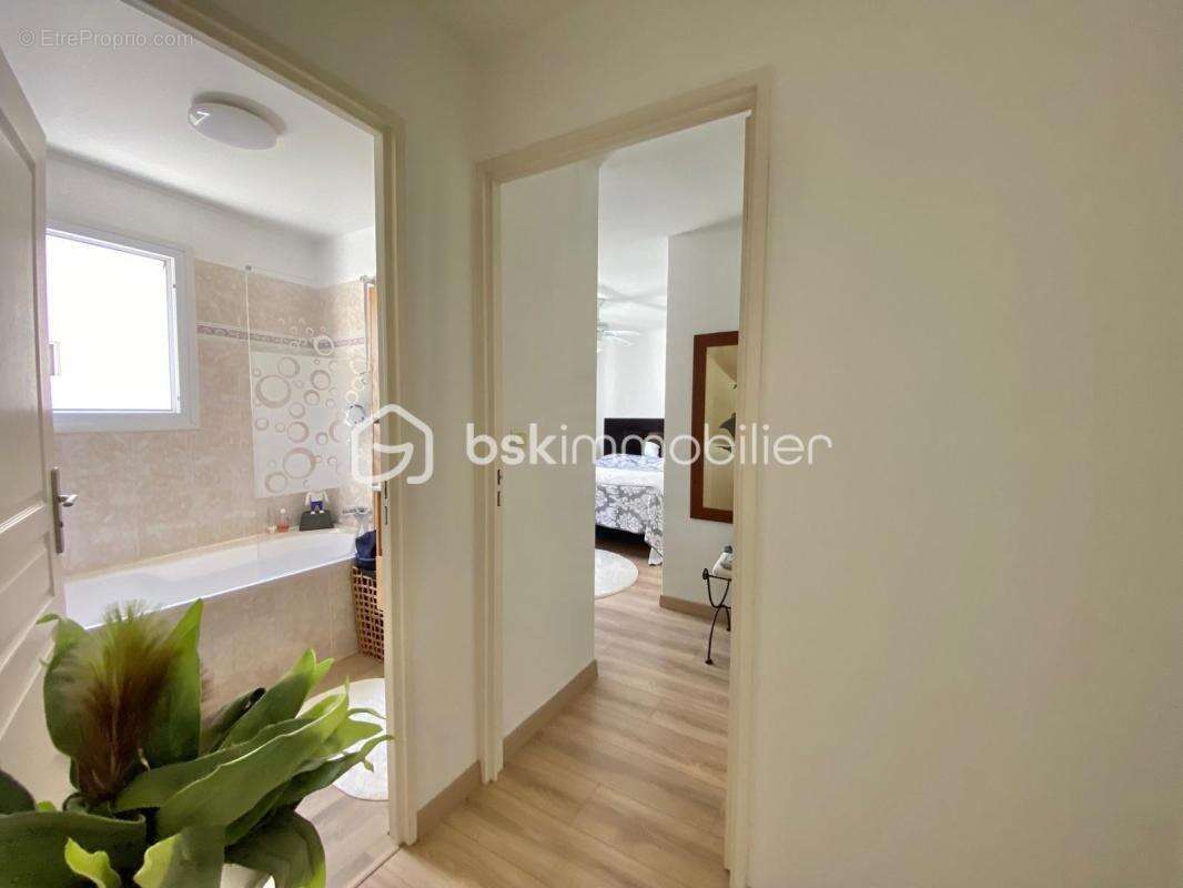 Appartement t3 saint raphael - photo 9