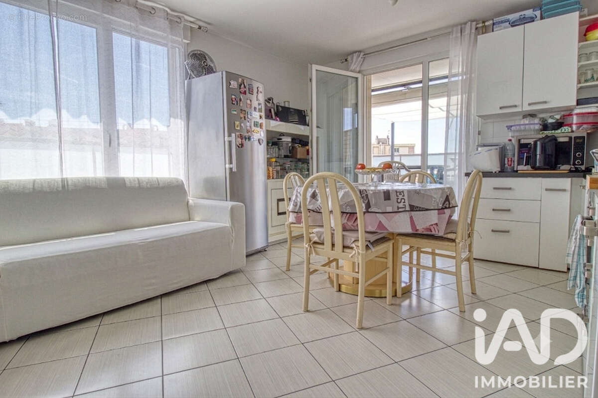 Photo 3 - Appartement à VILLIERS-LE-BEL