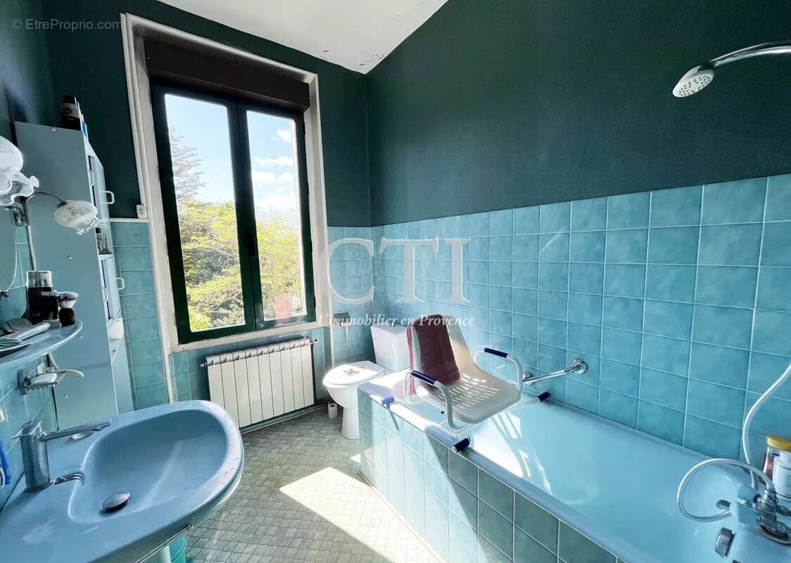 Maison à VAISON-LA-ROMAINE