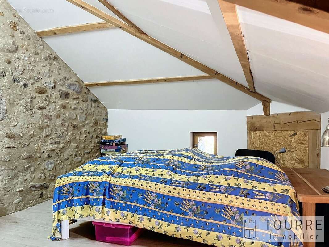 Maison à VALLON-PONT-D'ARC