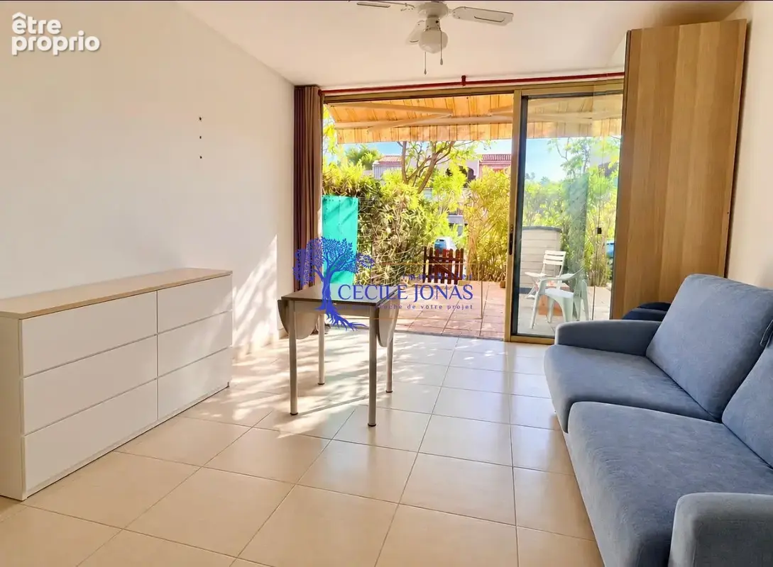 Appartement à LA LONDE-LES-MAURES