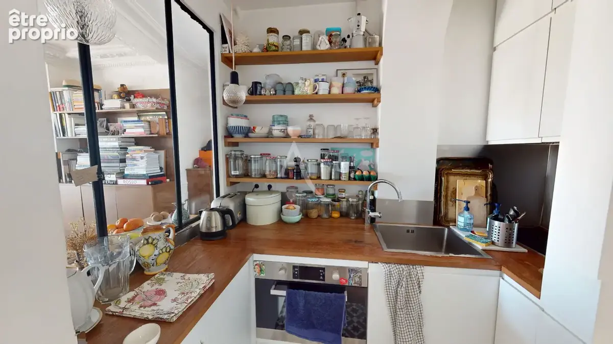 2 pièces avec BALCON et vue très dégagée ! - photo 6