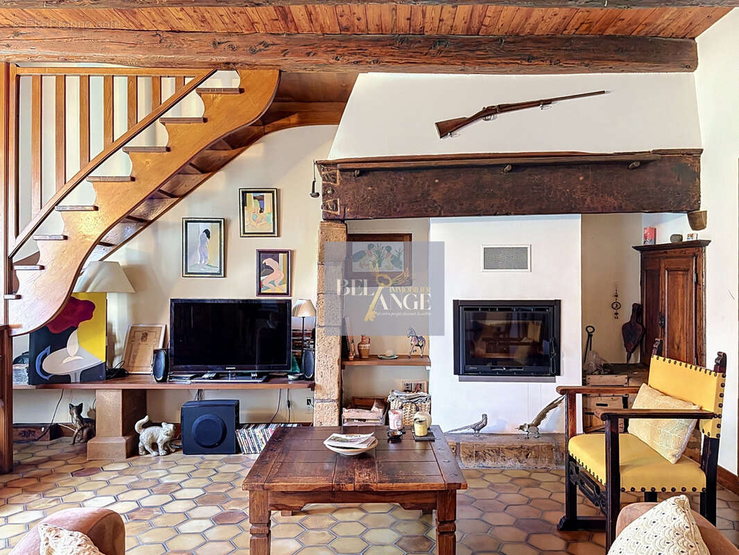 Le charme de la pierre allié à un revenu locatif ! - photo 13