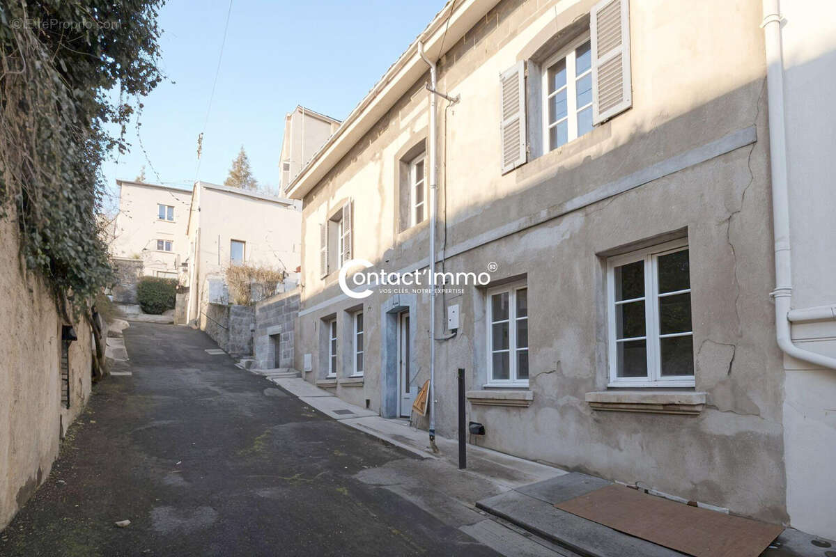 Maison à THIERS