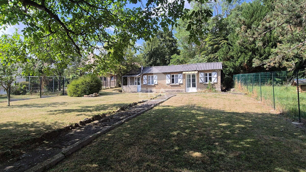 Maison à BRIE-COMTE-ROBERT