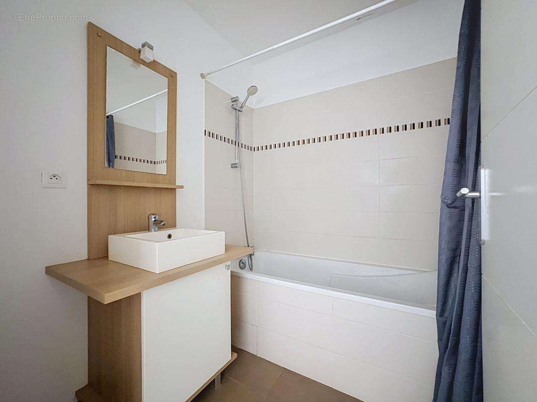 Appartement à PERIGNY