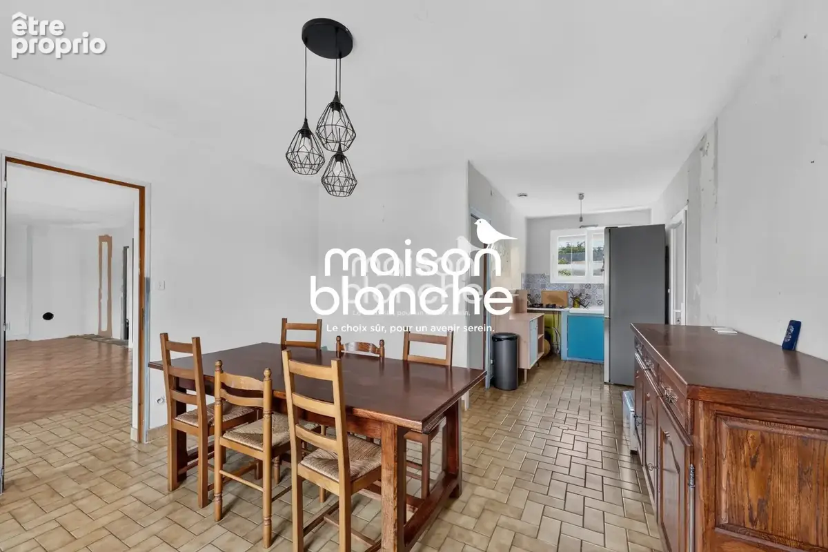 Maison 3 pièces 86 m² à vendre à Saint-Georges-De-Noisne (79400) - photo 3