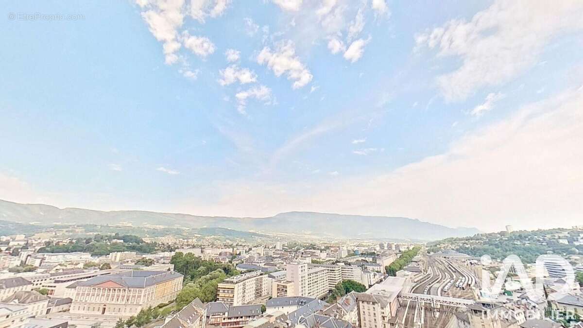 Appartement 36 m² à Chambery  - photo 6