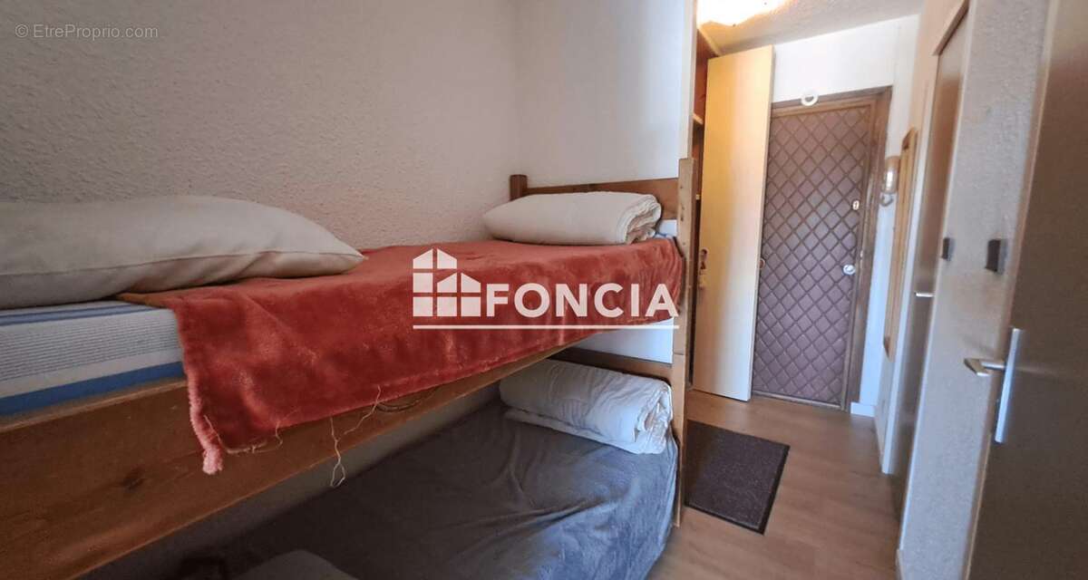 Appartement idéalement situé au pied du domaine skiable de Rochebrune, à quelques minutes à pied du centre-ville de Megève ! - photo 8