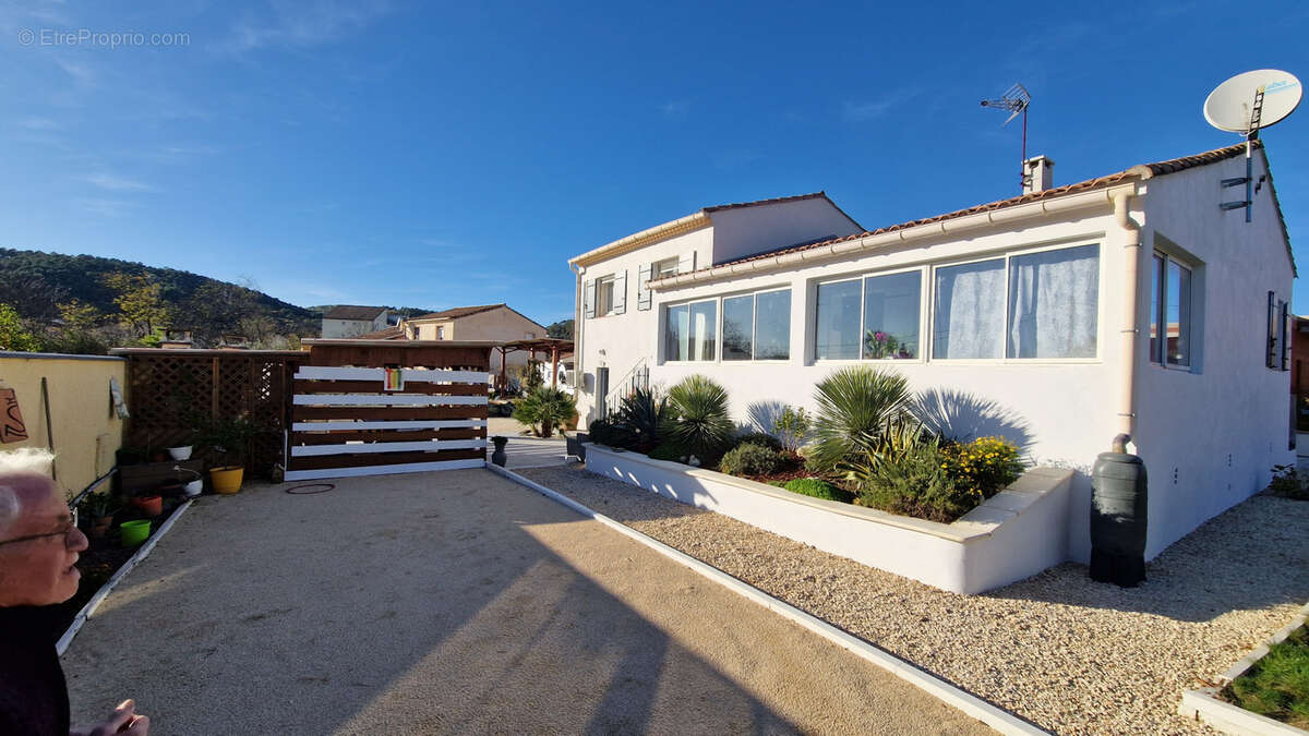 Maison à SAINT-MARTIN-DE-VALGALGUES