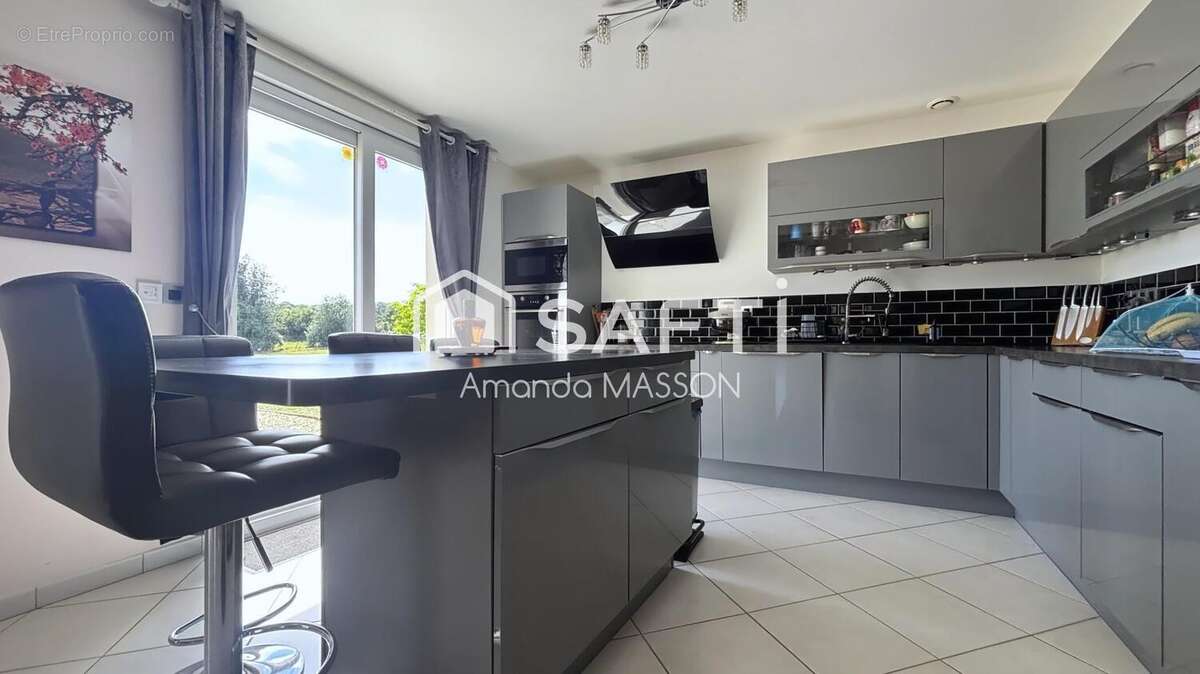 Maison 150 m² à Collandres-Quincarnon  - photo 3