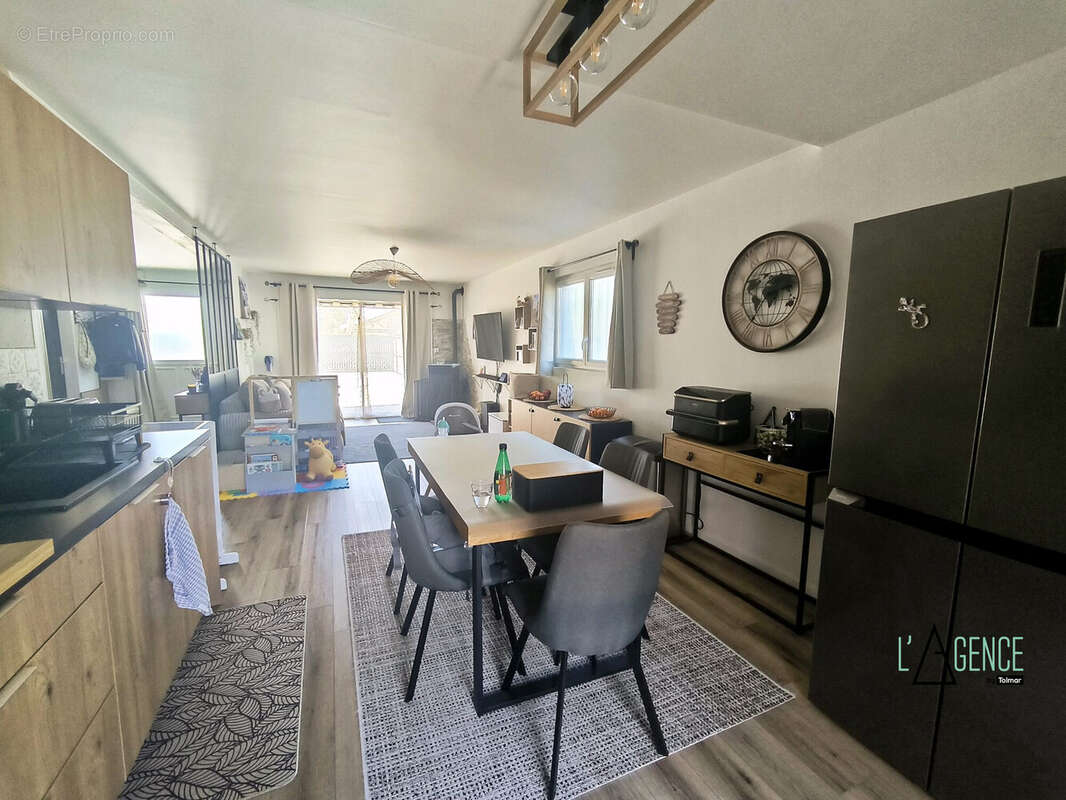 Appartement à AMBARES-ET-LAGRAVE