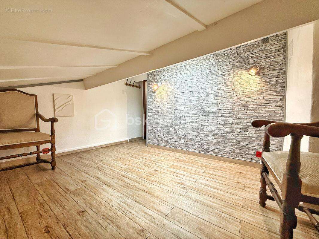 Maison de caractère r+2 – 140 m² – 7 pièces – t3 indépendant – charme & rentabilité - photo 14