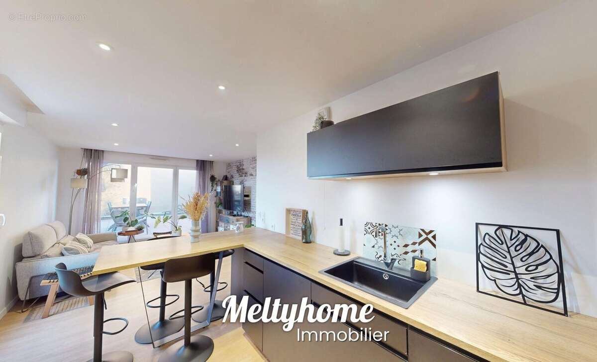 Appartement à MONDEVILLE