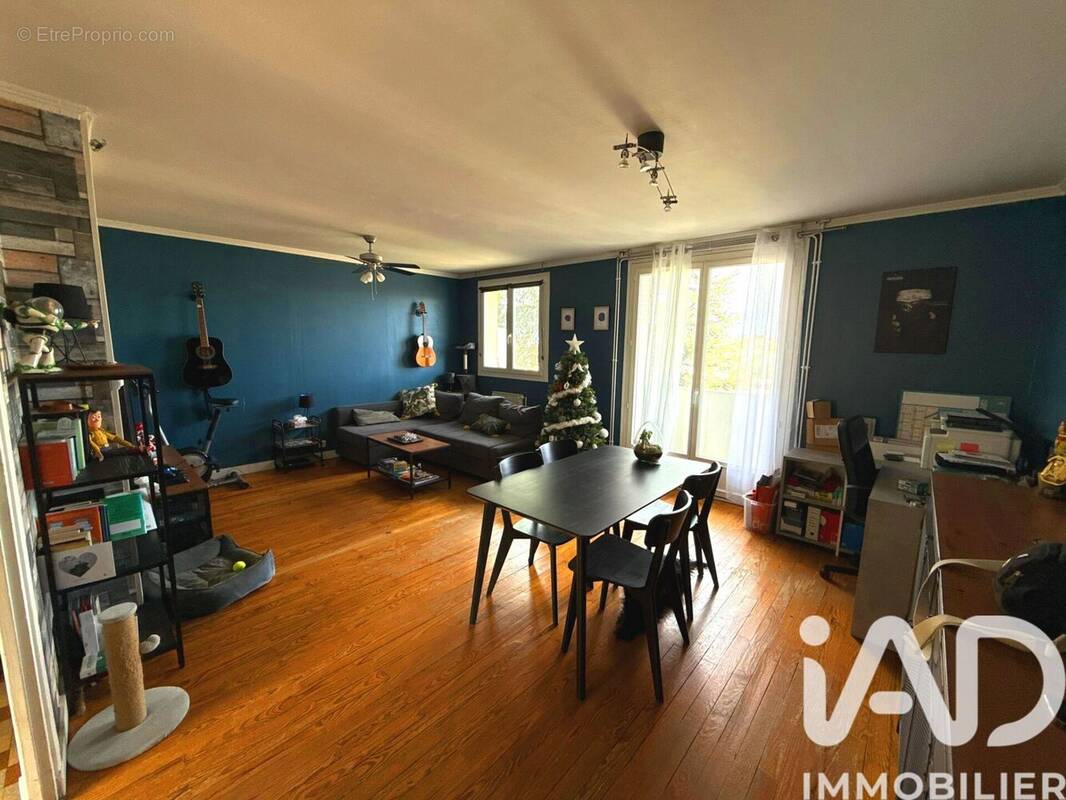 Photo 1 - Appartement à SAINT-ETIENNE