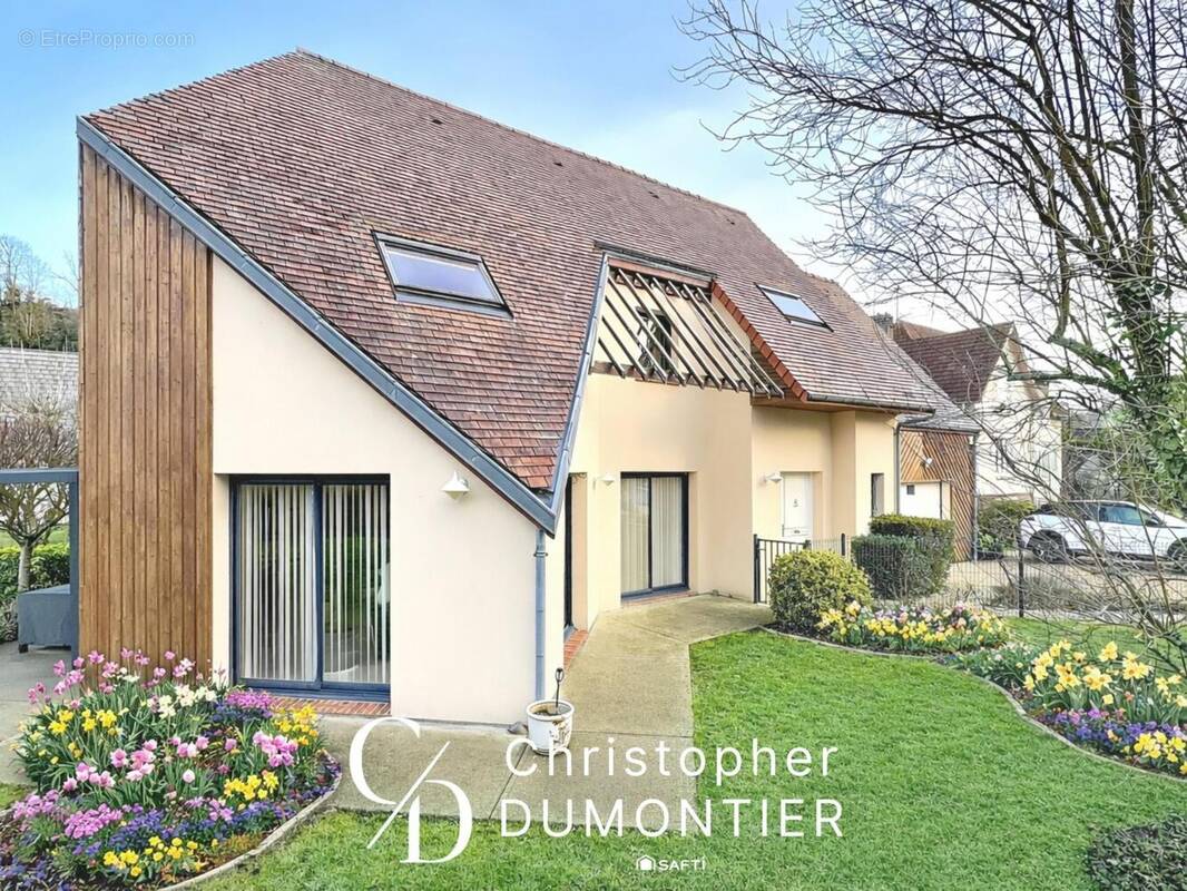 Photo 1 - Maison à MONT-SAINT-AIGNAN