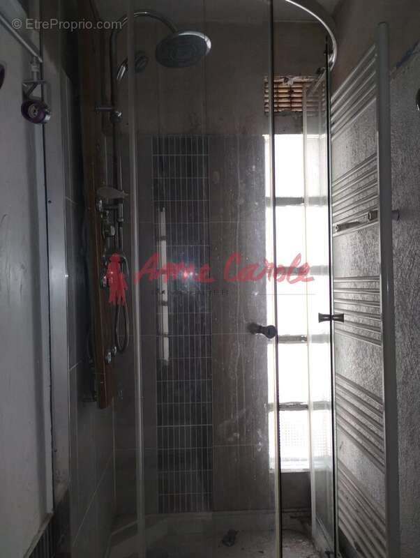 Appartement à PARIS-20E