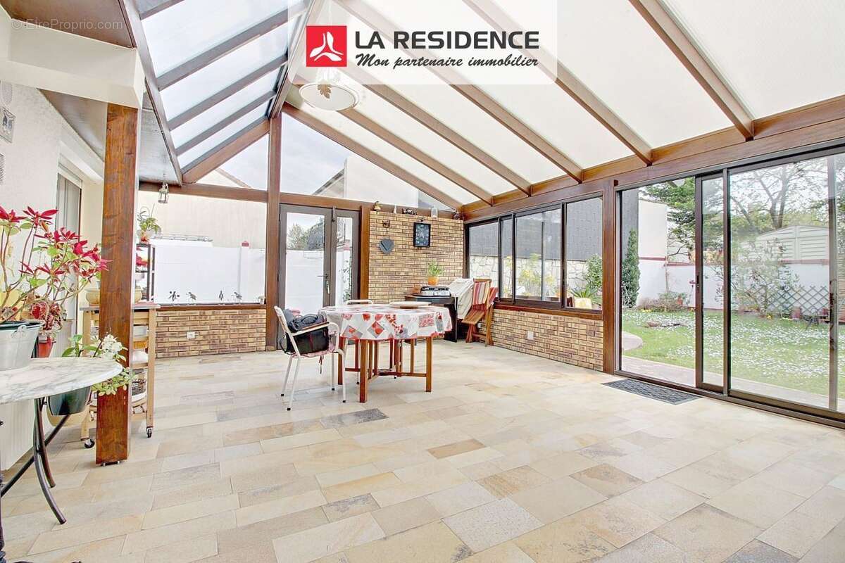 Maison 180 m² à Sartrouville  - photo 5