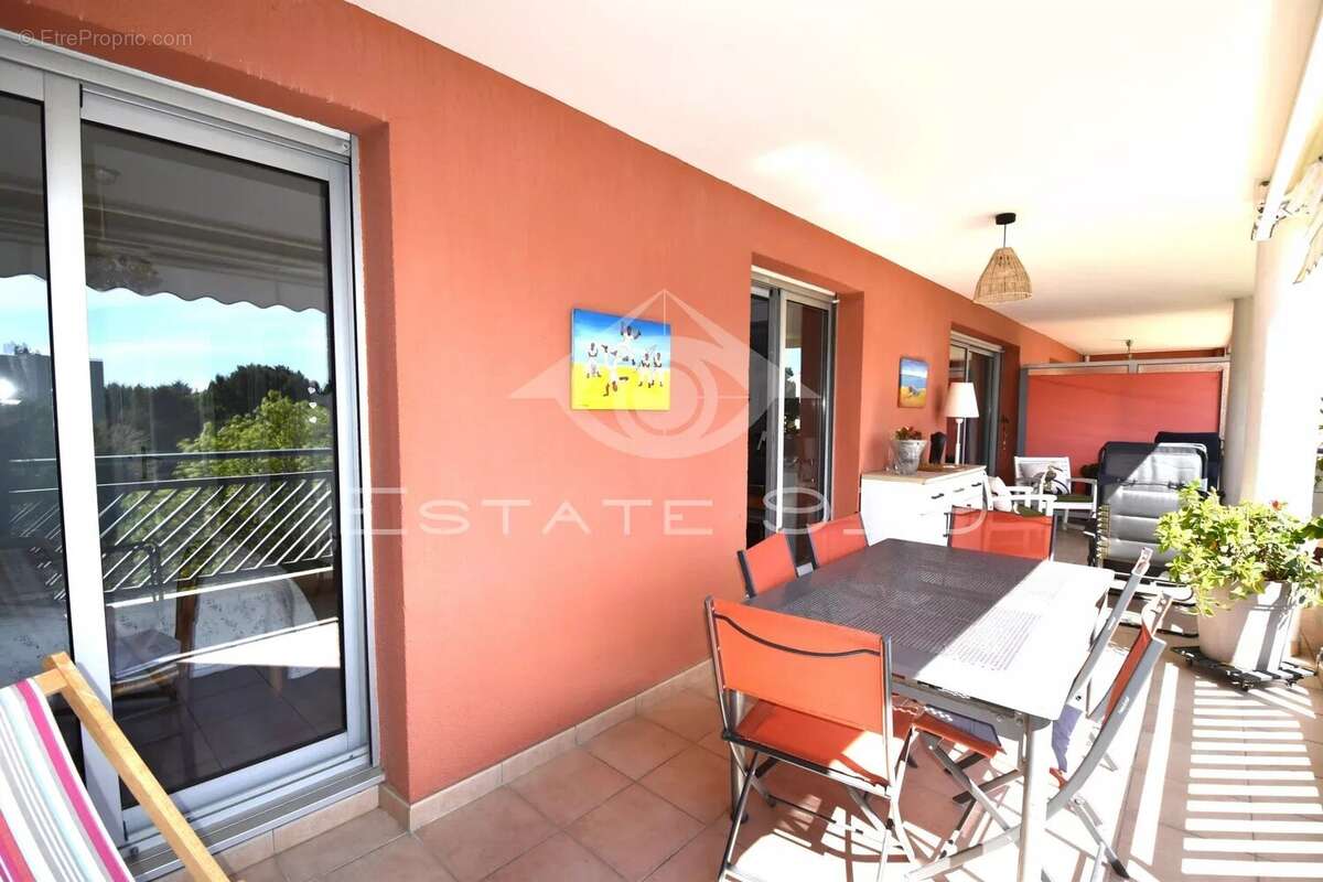 3/4 pieces 95,40 m² - piscine -tennis - golf - photo 6
