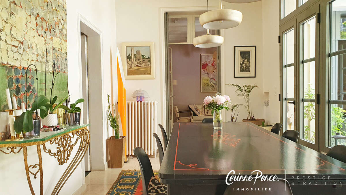 Centre ville nimes maison de maitre d' exception corinne ponce immobilier - photo 4